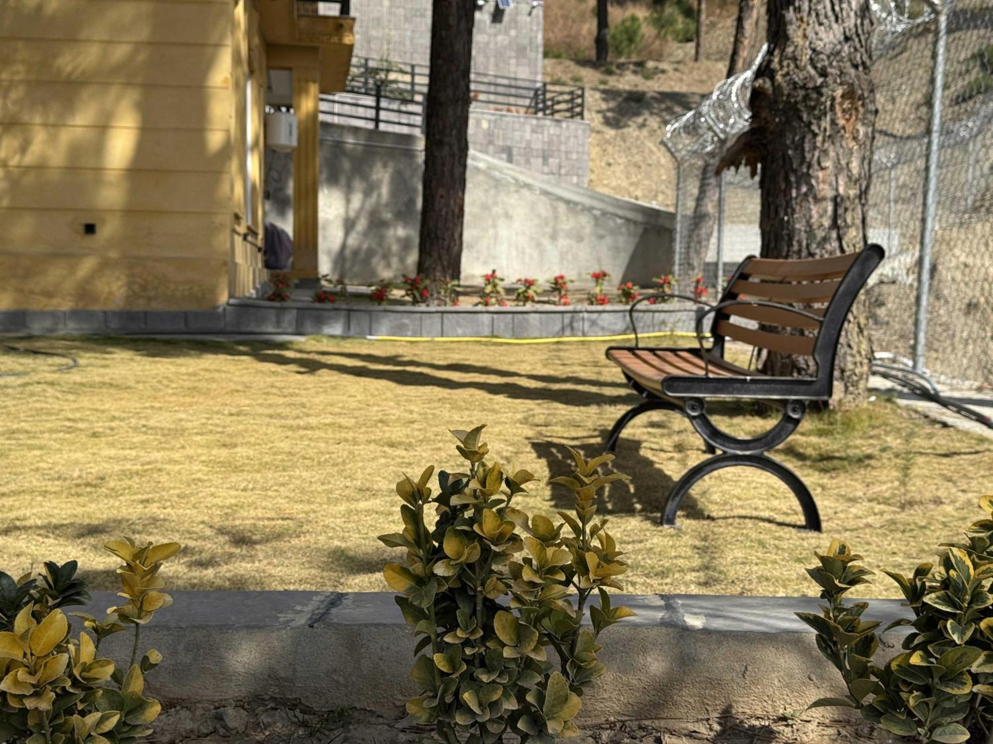 Hidden Hills Hotel & Resort Mansehra Eksteriør bilde