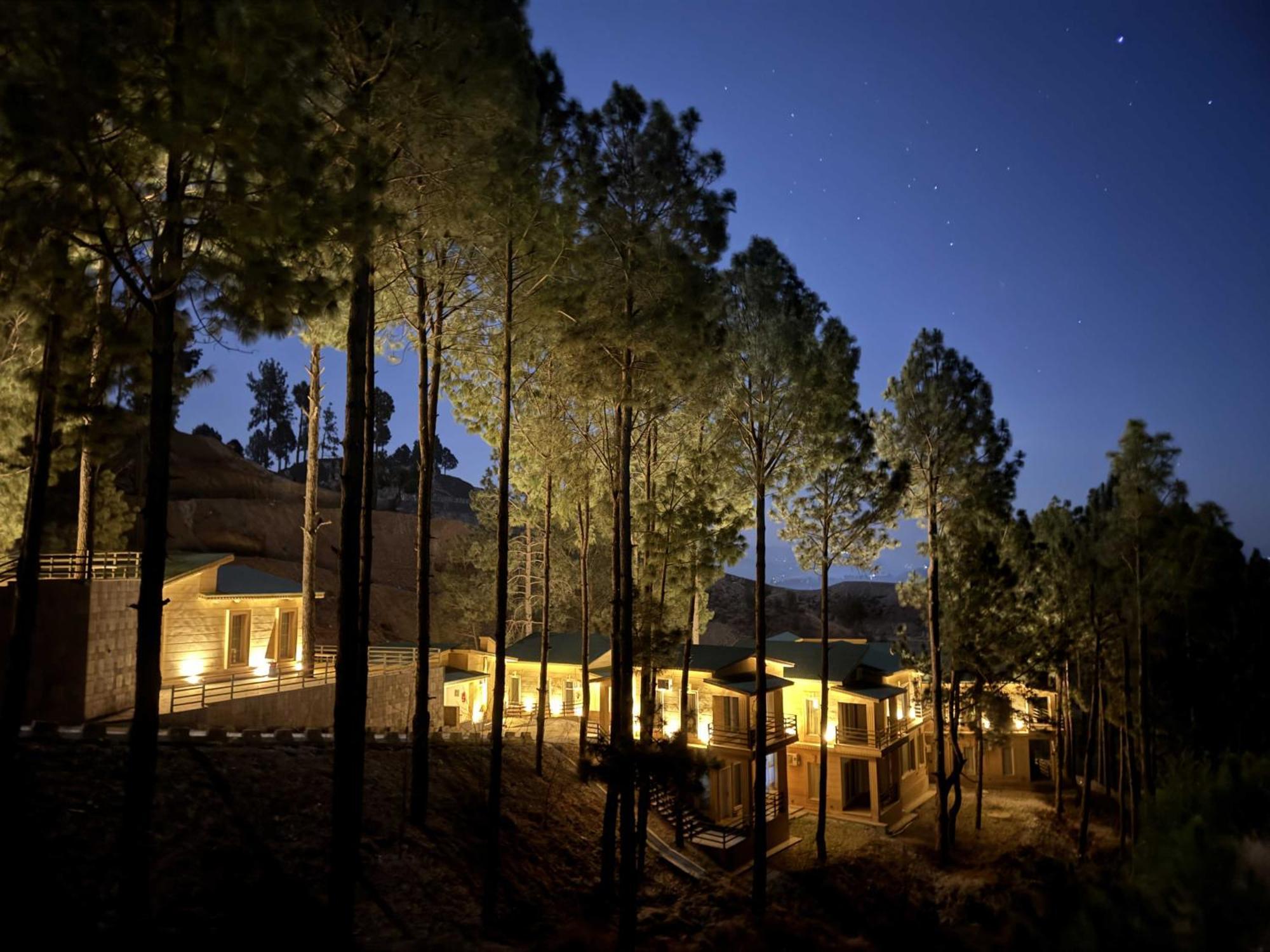 Hidden Hills Hotel & Resort Mansehra Eksteriør bilde